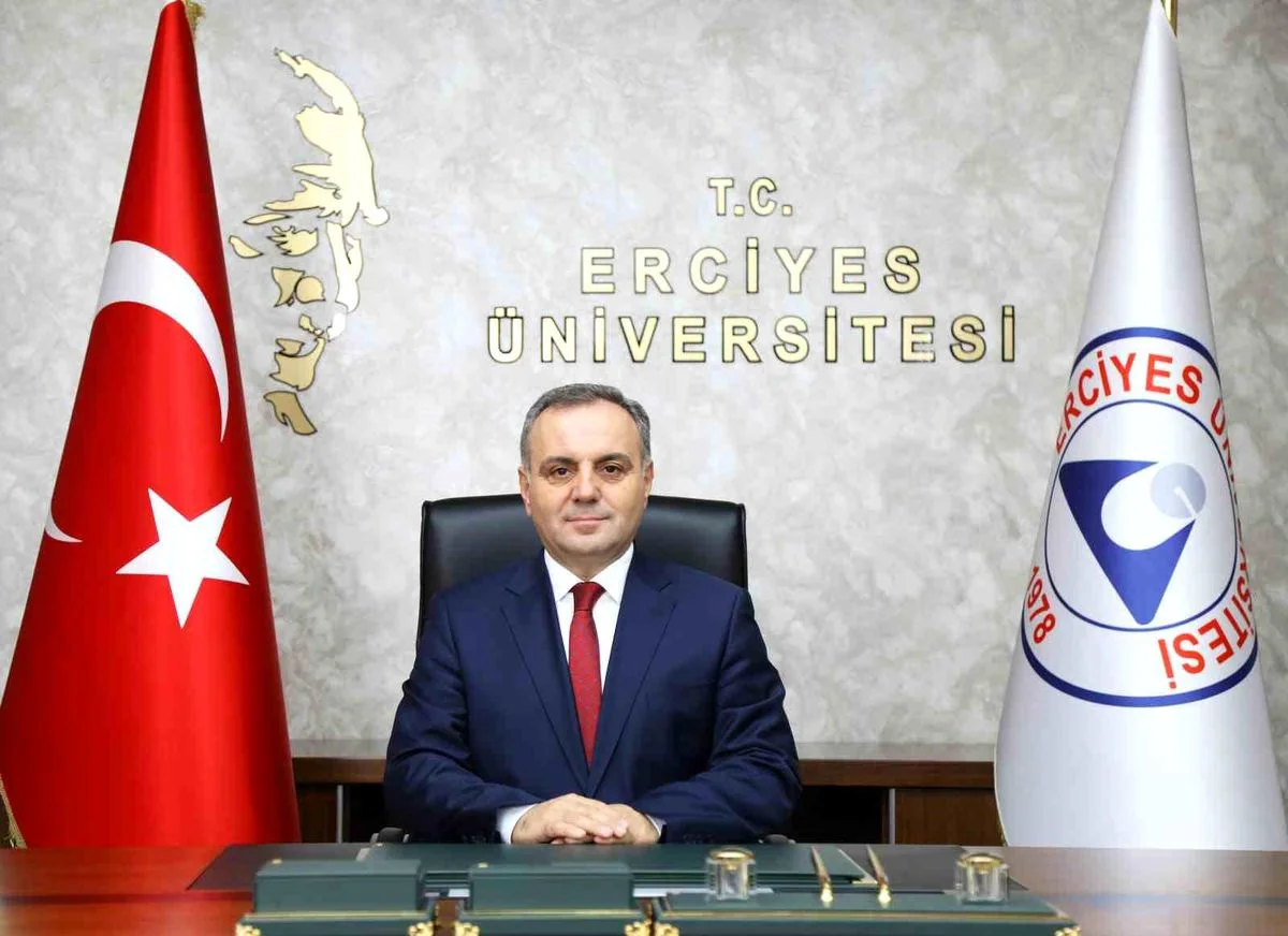 ERÜ Rektörü Prof. Dr. Altun'dan 'Kadir Gecesi' mesajı