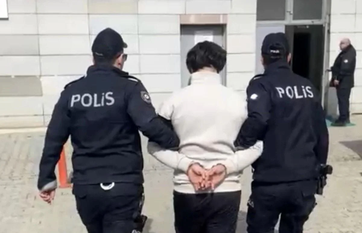 Atakum'da aranması bulunan 2 hükümlü yakalandı