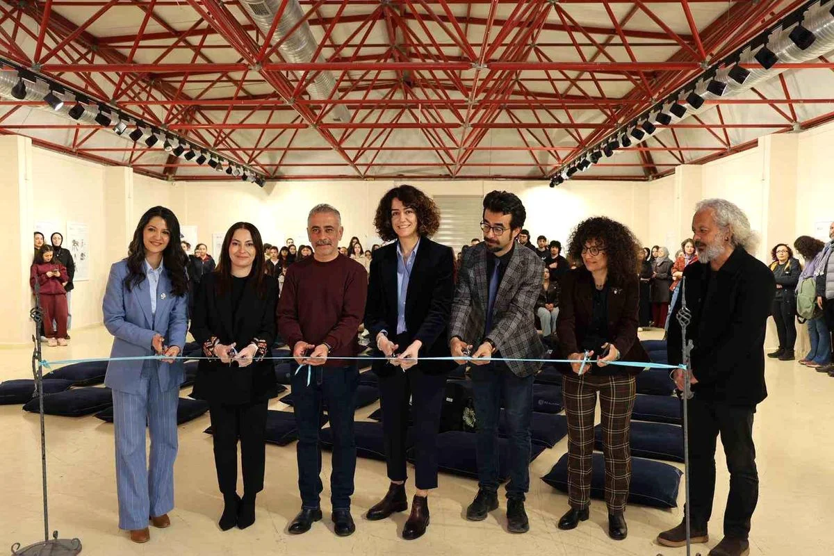 Böceklerin dünyası bilim ve sanatla anlatıldı