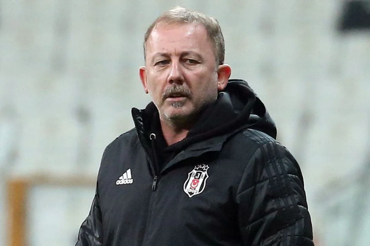 Gelecek sezon şampiyonluğu kafaya koymuş! Sergen Yalçın tam 8 isme "Güle güle" dedi