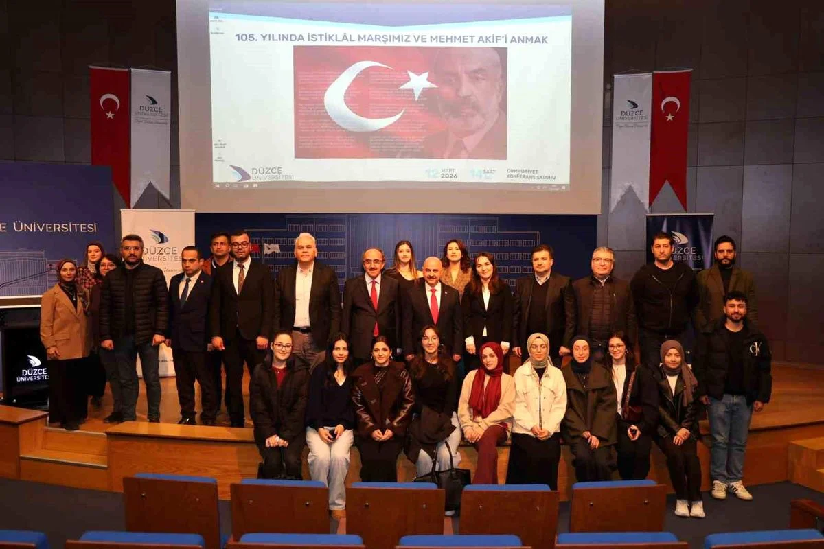 İstiklal Marşı'nın kabulünün 105. yılında Mehmet Akif paneli düzenlendi