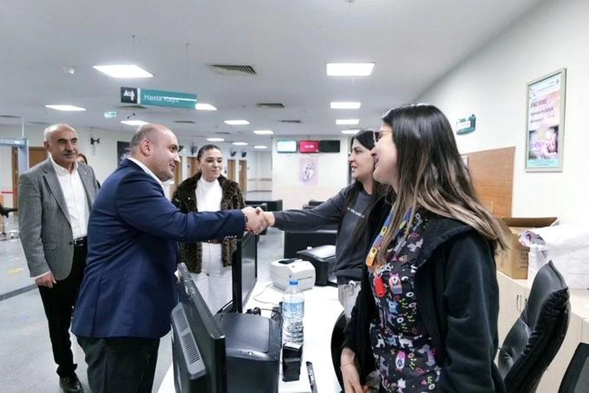 Başkan Albayrak, sağlık çalışanları ile bir araya geldi